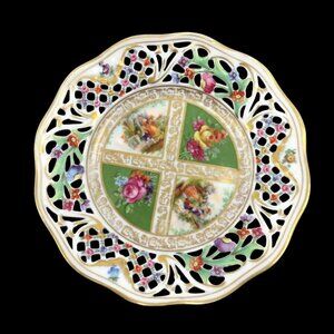 SCHUMANN BAVARIA Reticulated Green Quatrefoil Plate Courting Couple 6" Germany 1